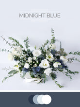 Load image into Gallery viewer, Bridal Bouquet

