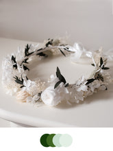 Load image into Gallery viewer, Flower Crown
